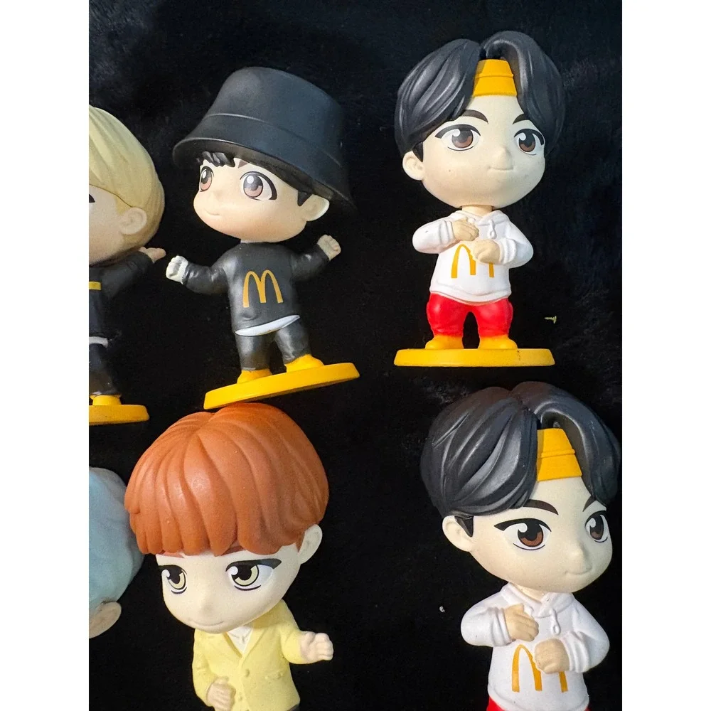 BTS TinyTAN McDonald's Collaboration Figurines Full Set 8 Pieces Collectible